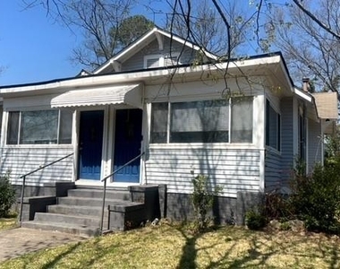 1769 Lyle Avenue - Photo Thumbnail 3