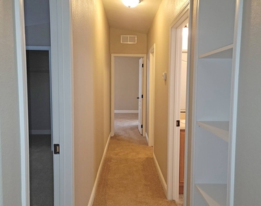 4842 Pecan Drive - Photo Thumbnail 11