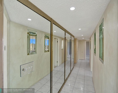 3700 Galt Ocean Dr - Photo Thumbnail 14