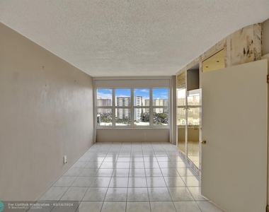 3700 Galt Ocean Dr - Photo Thumbnail 16