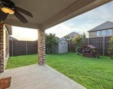 9670 Lance Drive - Photo Thumbnail 23