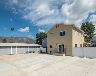 10837 Oro Vista Avenue - Photo Thumbnail 12