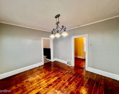 1501 Erie Ave 1501 - Photo Thumbnail 5