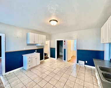 1501 Erie Ave 1501 - Photo Thumbnail 10