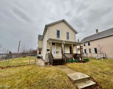 1501 Erie Ave 1501 - Photo Thumbnail 1