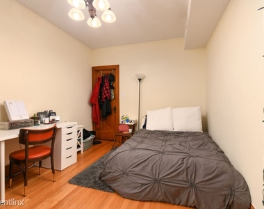 3116 N Davlin Ct Apt 2 - Photo Thumbnail 7