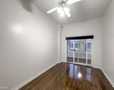 3345 N. Clark, Unit 6 - Photo Thumbnail 13