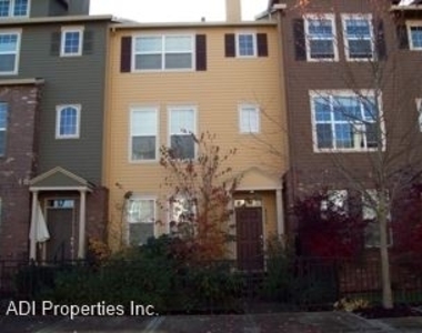 6030 Ne Maidstone St. - Photo Thumbnail 17