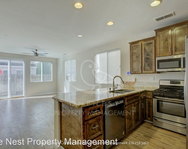 3773 Naturita Way - Photo Thumbnail 4