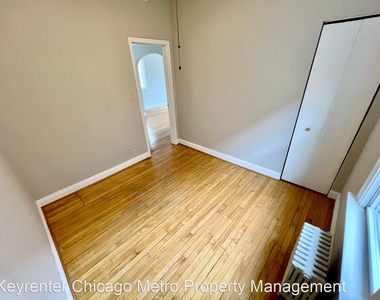 2831 N 75th Ave - Photo Thumbnail 9