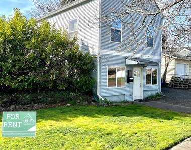 3105 Ne 74th Ave - Photo Thumbnail 0