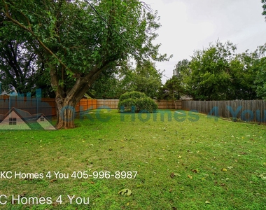 4736 Nw 76th Street - Photo Thumbnail 0