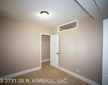 3731 N Kimball Ave - Photo Thumbnail 4