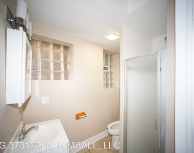 3731 N Kimball Ave - Photo Thumbnail 7