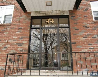 44 Dempsey Avenue - Photo Thumbnail 1