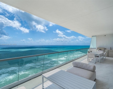 18501 Collins Ave - Photo Thumbnail 22