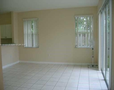 21543 Sw 92nd Pl - Photo Thumbnail 3