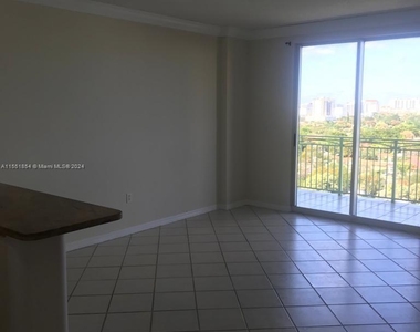 3500 Coral Way - Photo Thumbnail 6