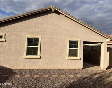 3883 E Desert Broom Drive - Photo Thumbnail 9