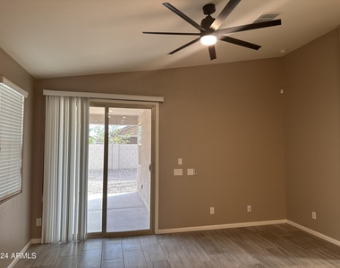 3883 E Desert Broom Drive - Photo Thumbnail 14