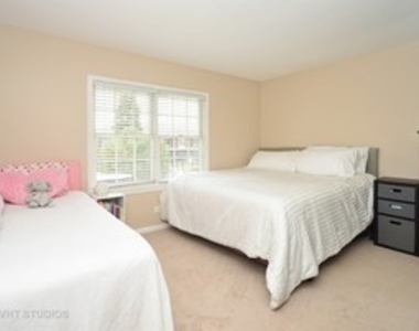 2812 Dundee Road - Photo Thumbnail 6