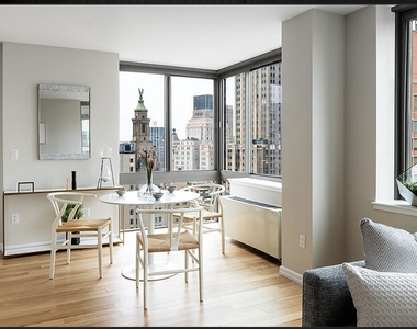 Gold Street, Unit 3012 - Photo Thumbnail 3