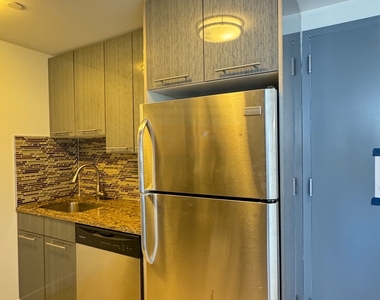 3440 Guider Avenue - Photo Thumbnail 1