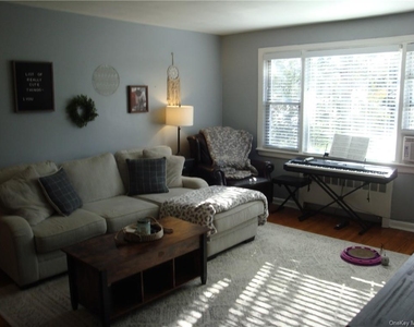 2 Soundview Avenue - Photo Thumbnail 3