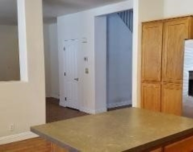 5504 Carnation Meadow Street - Photo Thumbnail 20