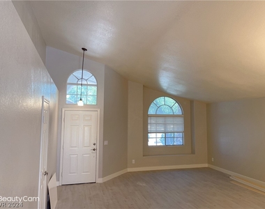 7454 Cedar Ridge Street - Photo Thumbnail 5