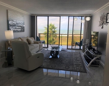 1250 Gulf Boulevard - Photo Thumbnail 5