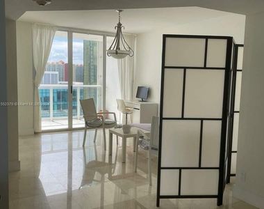 16485 Collins Ave - Photo Thumbnail 29