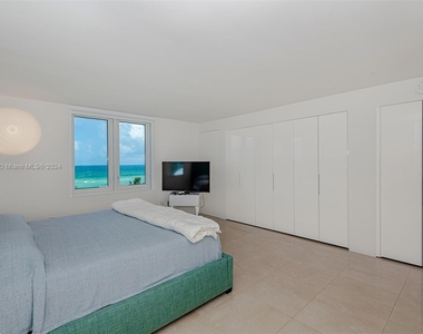 2301 Collins Ave - Photo Thumbnail 17