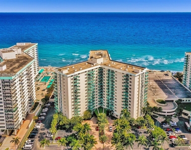 3801 S Ocean Dr - Photo Thumbnail 9