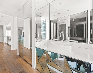 1040 Biscayne Blvd - Photo Thumbnail 58