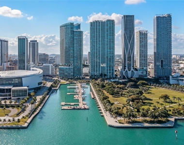 1040 Biscayne Blvd - Photo Thumbnail 96