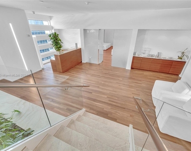 1040 Biscayne Blvd - Photo Thumbnail 73