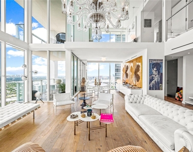 1040 Biscayne Blvd - Photo Thumbnail 8