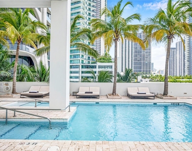 1040 Biscayne Blvd - Photo Thumbnail 82