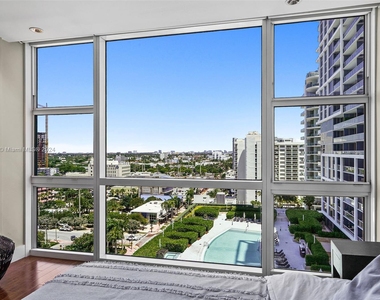 6801 Collins Ave - Photo Thumbnail 16