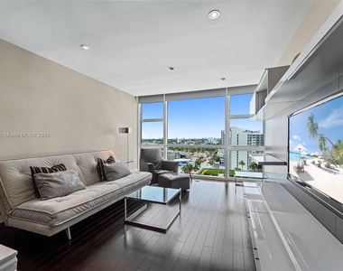 6801 Collins Ave - Photo Thumbnail 22