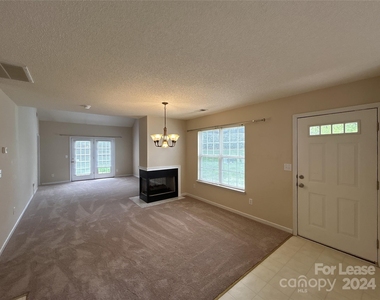 10251 University Park Lane - Photo Thumbnail 7