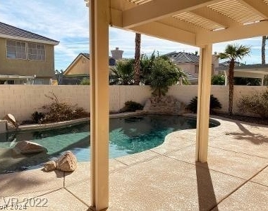 5504 Carnation Meadow Street - Photo Thumbnail 8