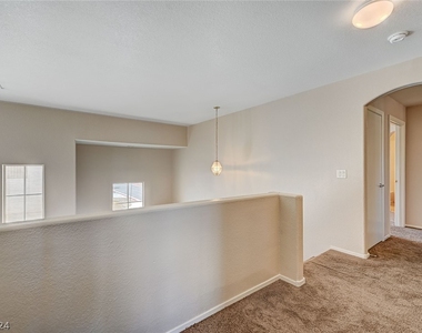 8416 Twinkling Topaz Avenue - Photo Thumbnail 11