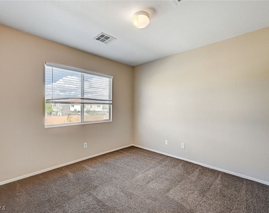 8416 Twinkling Topaz Avenue - Photo Thumbnail 22