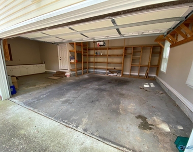 10103 Shadow Wood Drive - Photo Thumbnail 36