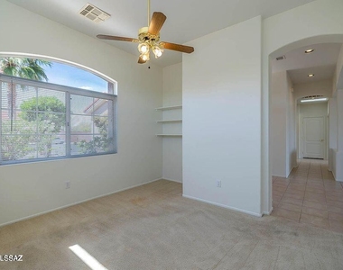 14256 N Greenspun Place - Photo Thumbnail 15