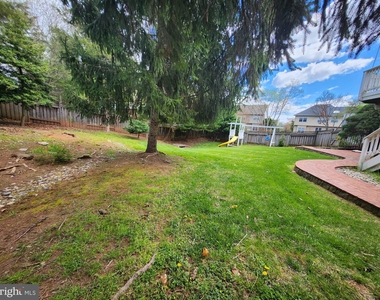 12424 Willow Falls Drive - Photo Thumbnail 24