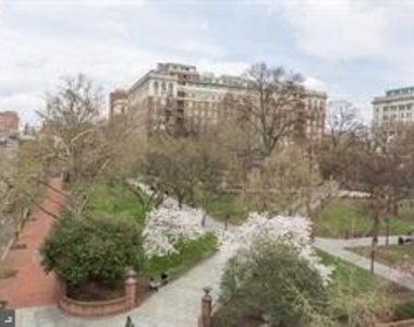 704 S Washington Square - Photo Thumbnail 8