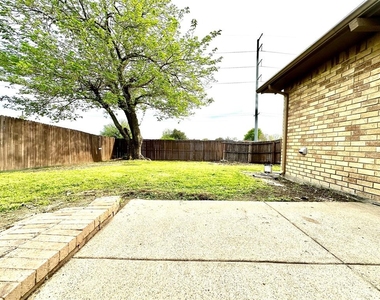 2910 High Plateau Drive - Photo Thumbnail 16